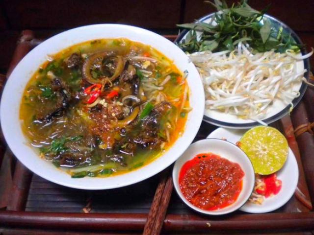 Quán lươn đồng Long Tuyến