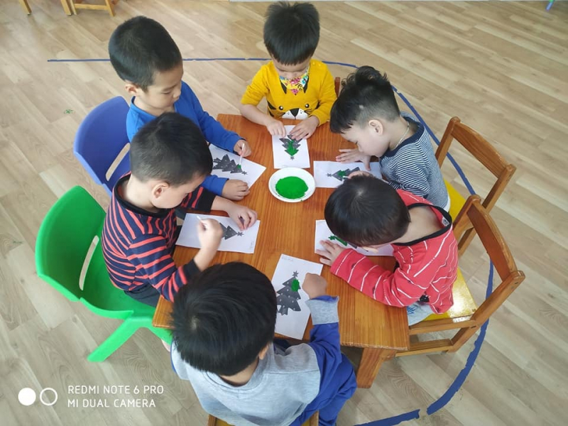 Trường Quốc tế Việt - Hàn Montessori