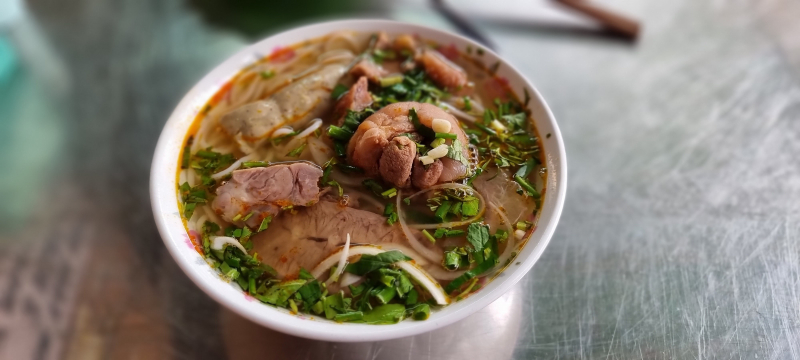 Bún Bò Huế Hương Giang