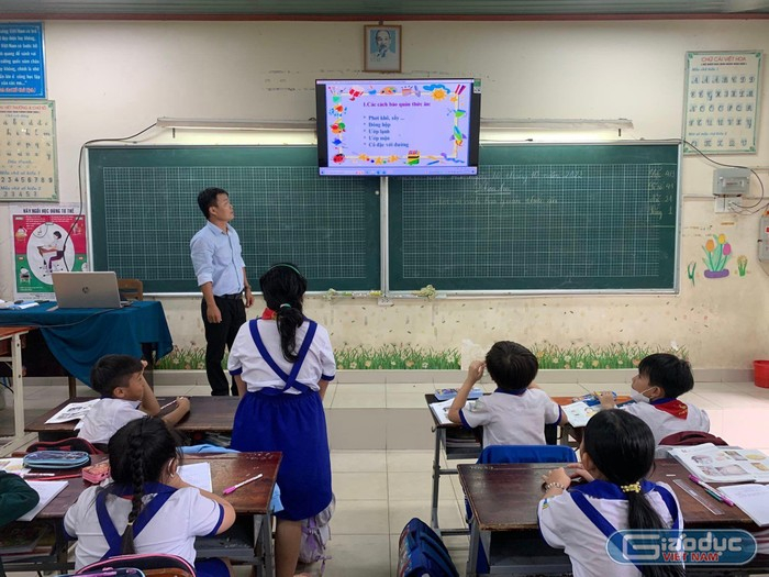 Trường Tiểu học Tân Phú Trung