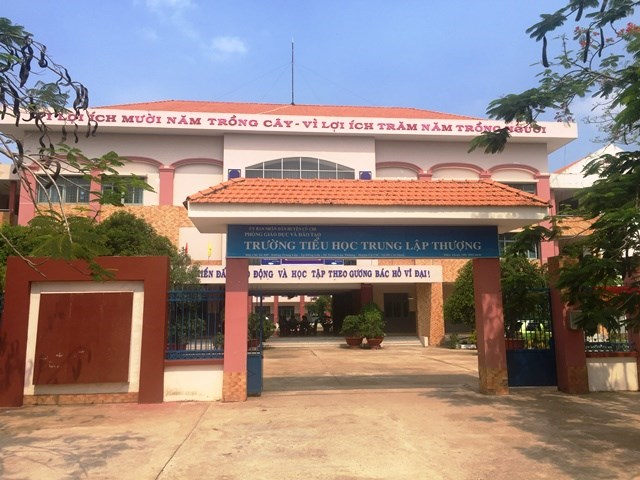 Trường Tiểu học Trung Lập Thượng