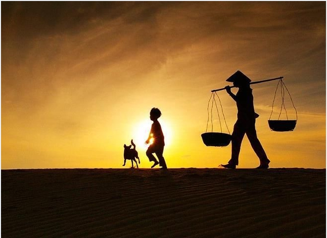 Tuổi thơ bên mẹ