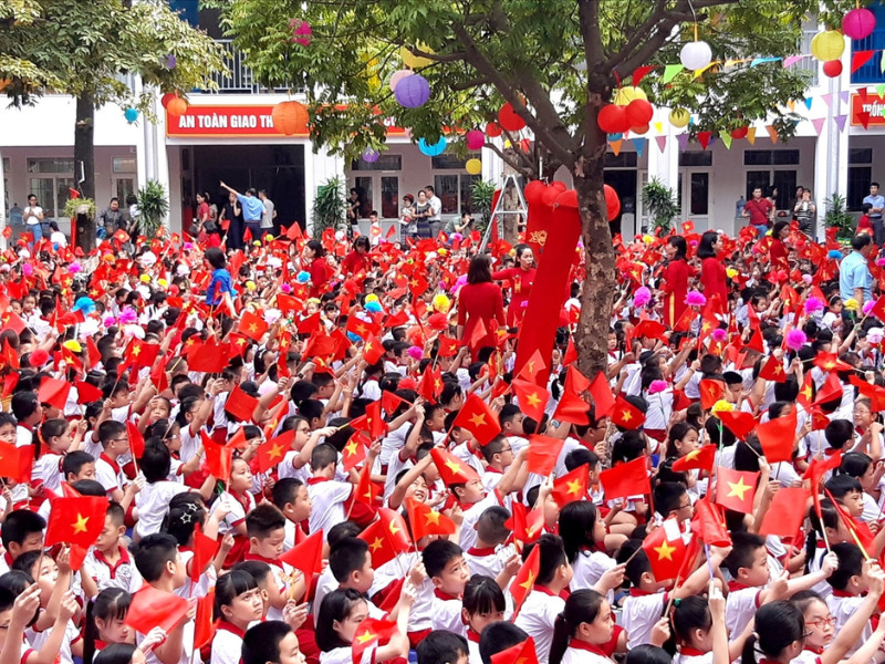 Bài văn biểu cảm về ngày khai giảng số 1