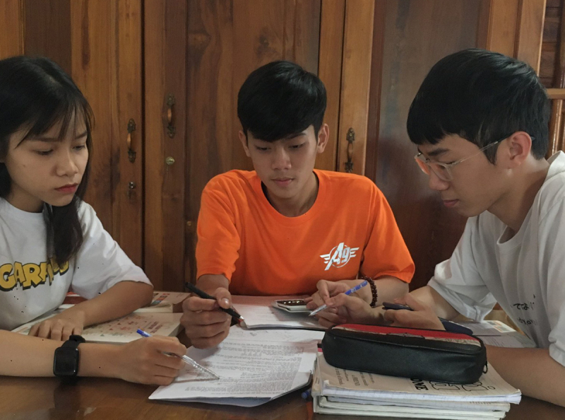 Trung tâm Ngoại Ngữ Úc Châu Trung tâm Ngoại Ngữ Úc Châu