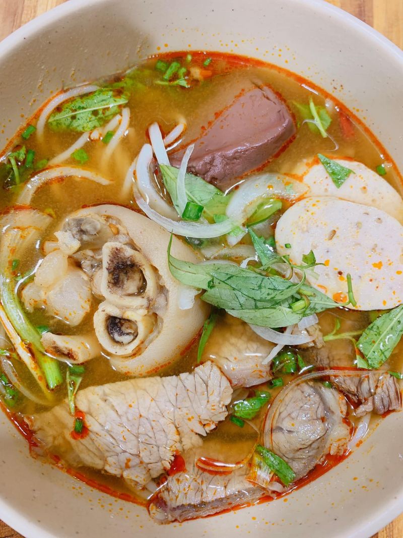 Gánh Bún Bò Anh Tuấn