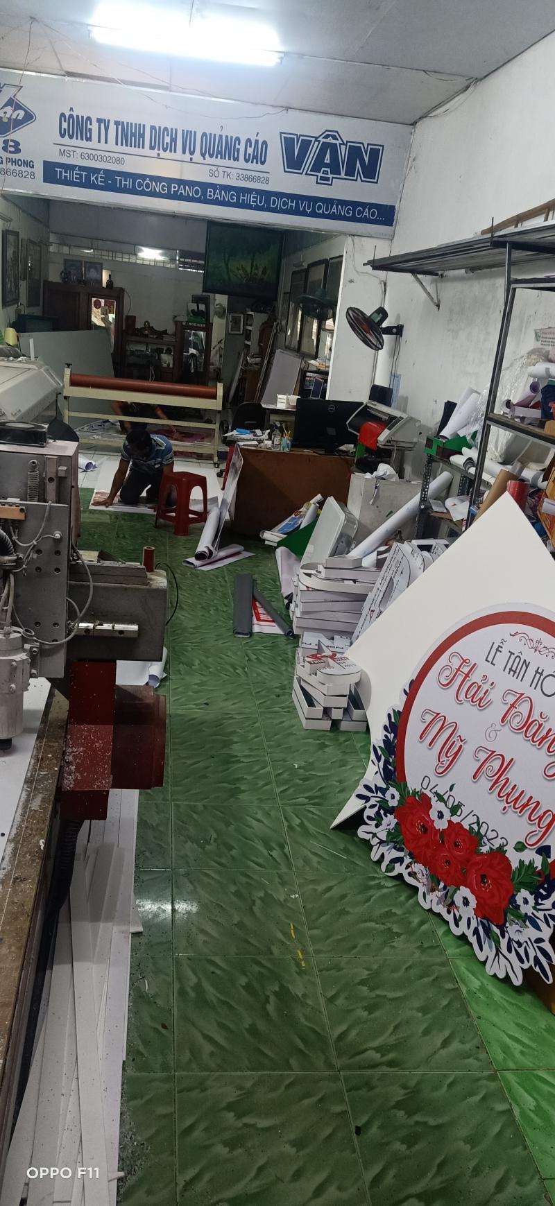 Công Ty TNHH Dịch Vụ Quảng Cáo Vận Công Ty TNHH Dịch Vụ Quảng Cáo Vận