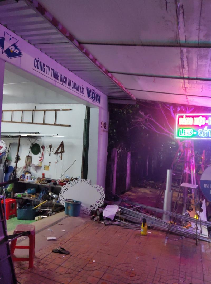 Công Ty TNHH Dịch Vụ Quảng Cáo Vận Công Ty TNHH Dịch Vụ Quảng Cáo Vận