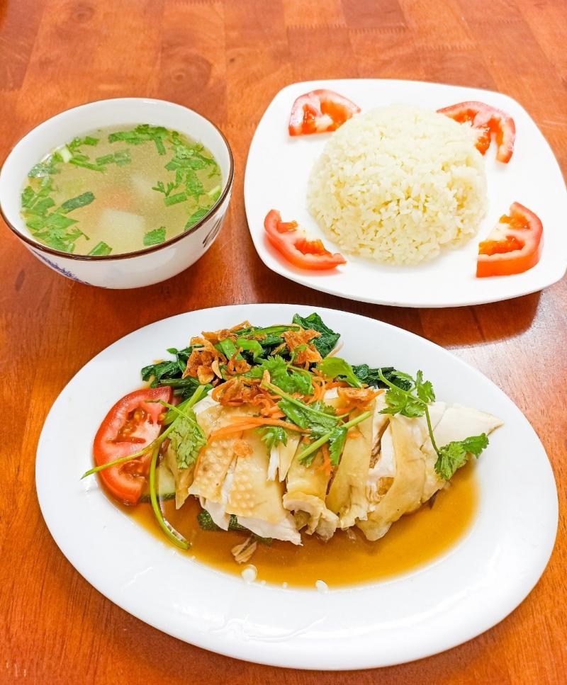 Cơm gà Singapore