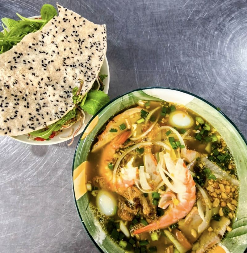 Bún Mắm Cô Bông