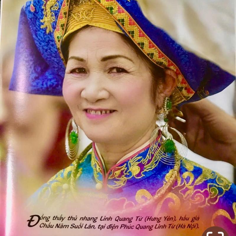 Nghệ Nhân Ưu Tú Dương Thị Phương Đông