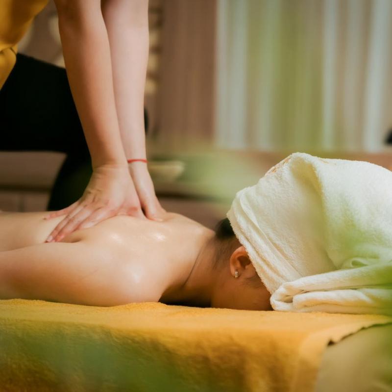 Vuông Tròn Spa