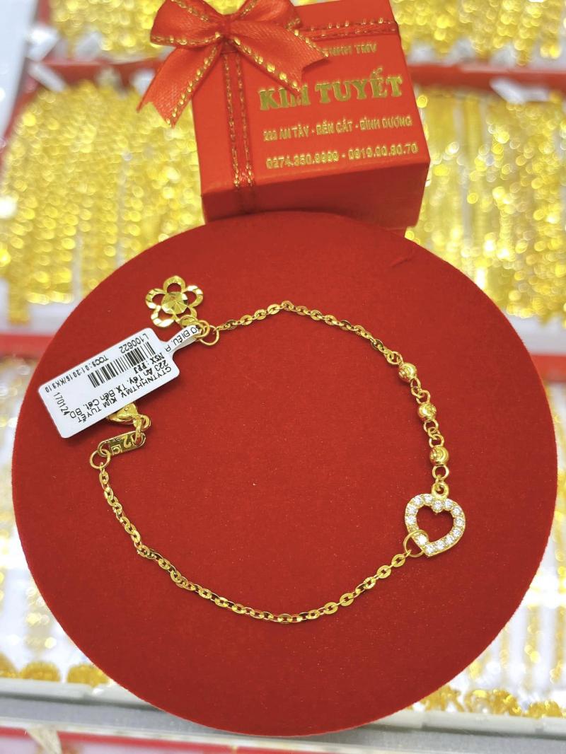 Tiệm Vàng Kim Tuyết