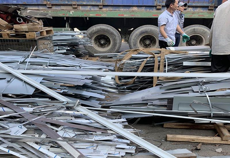 Thu Mua Phế Liệu Việt Phát Thu Mua Phế Liệu Việt Phát